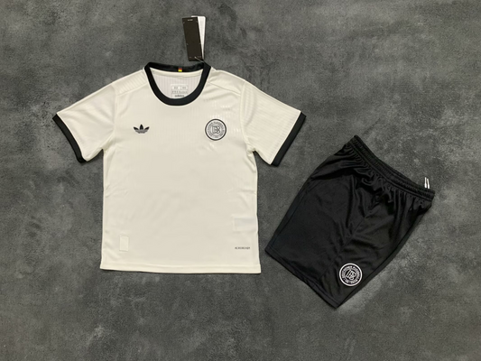 Kits enfants 25/26 Édition allemande 125e anniversaire