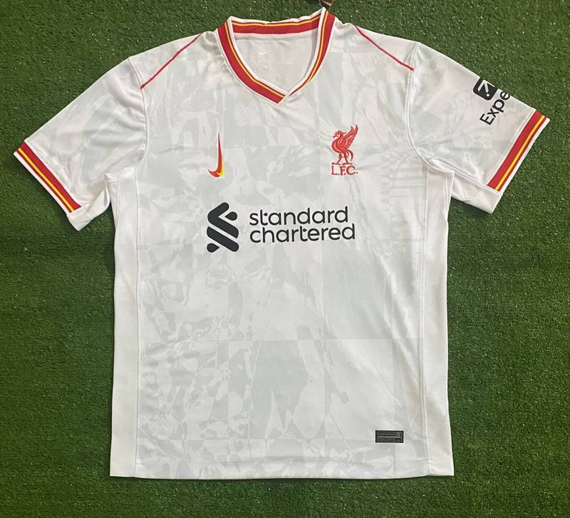 Version supporters 24/25 Liverpool Troisième à l'extérieur