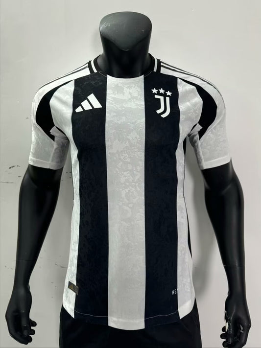 Version Joueur 24/25 Juventus Domicile
