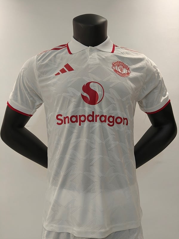 24/25Manchester United blanc version spéciale
