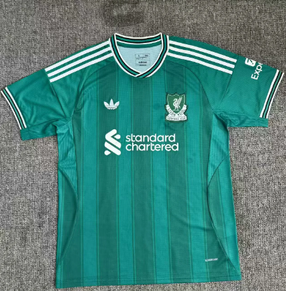 Version des supporters 25/26 Liverpool deuxième à l'extérieur