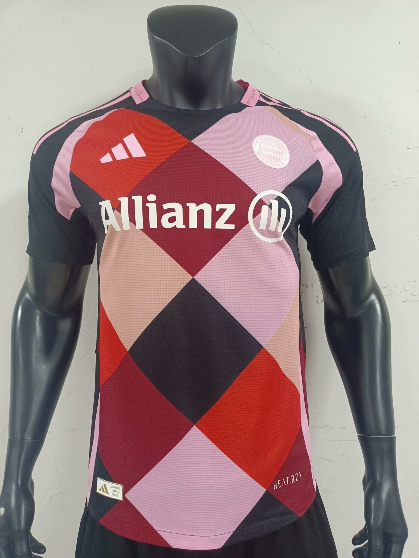 Version Joueur 24/25 Spécial Bayern