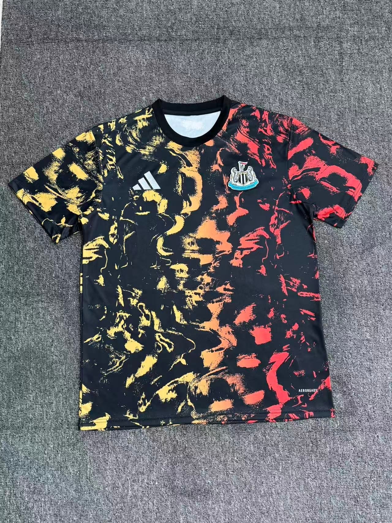 Uniforme d'entraînement de Newcastle version fans 25/26
