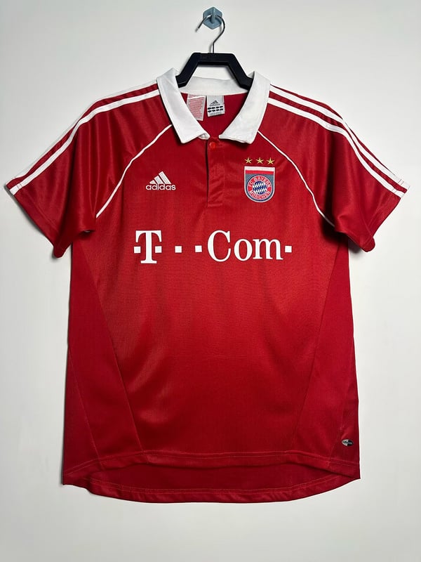 Bayern Munich rétro 2005/06 à domicile