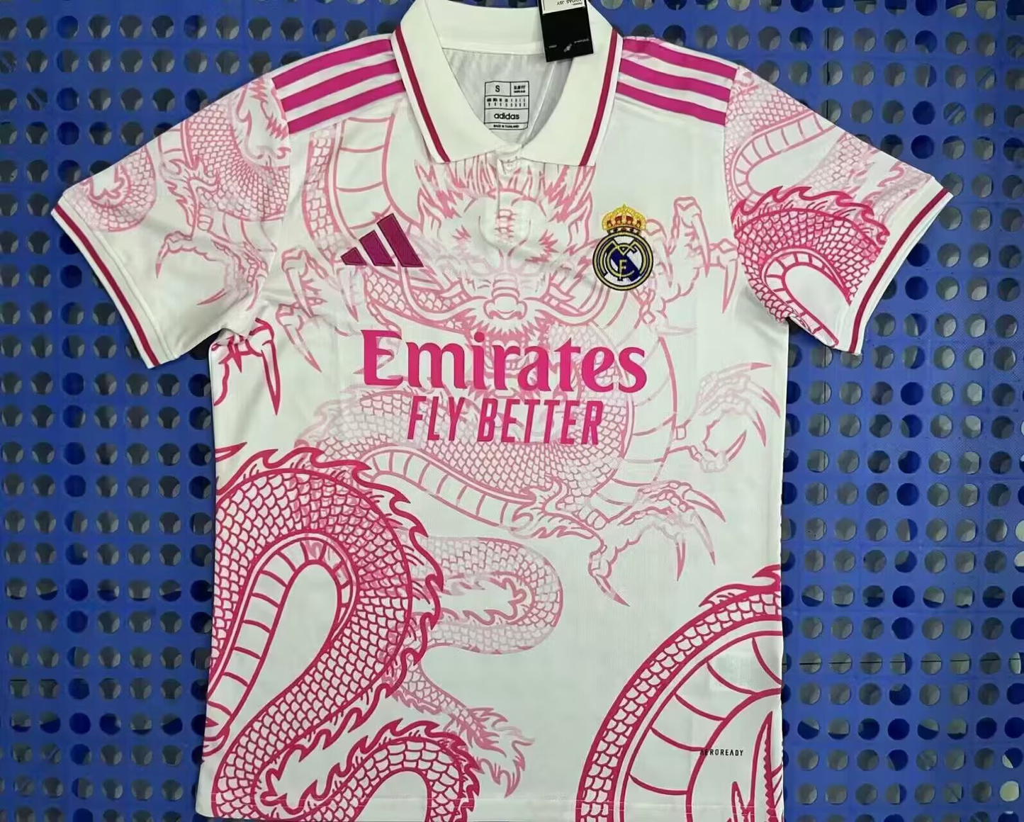 Polo blanc poudré Real Madrid version fans 25/26