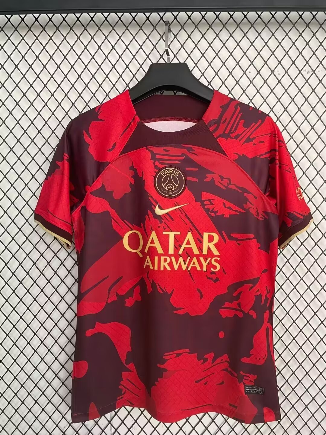 Tenue d'entraînement PSG version fans 24/25 rouge