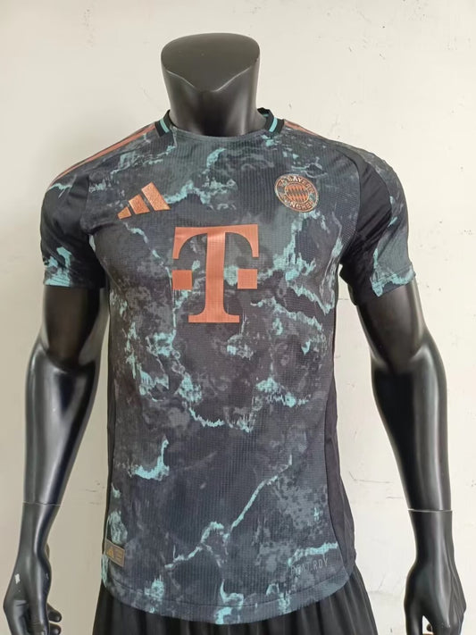 Version Joueur 24/25 Bayern Extérieur