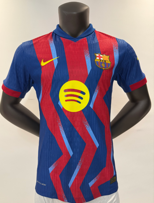 Version Joueur 25/26 Troisième derby à l'extérieur de Barcelone