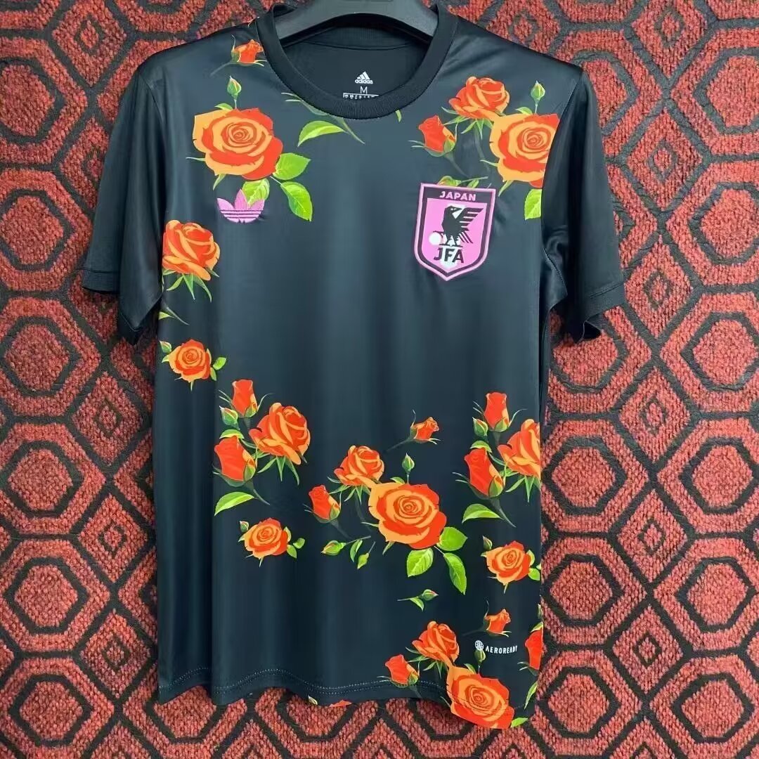 Version pour fans 23/24 Rose chinoise du Japon