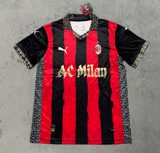 Version Fans 25/26 AC Édition Spéciale Rouge et Noir