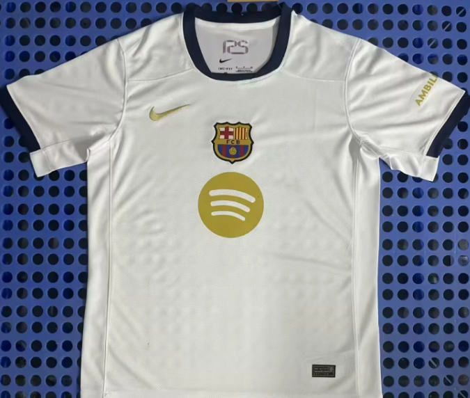 Version 2526 pour les fans de Barcelone, publicité en cercle blanc, édition spéciale jaune