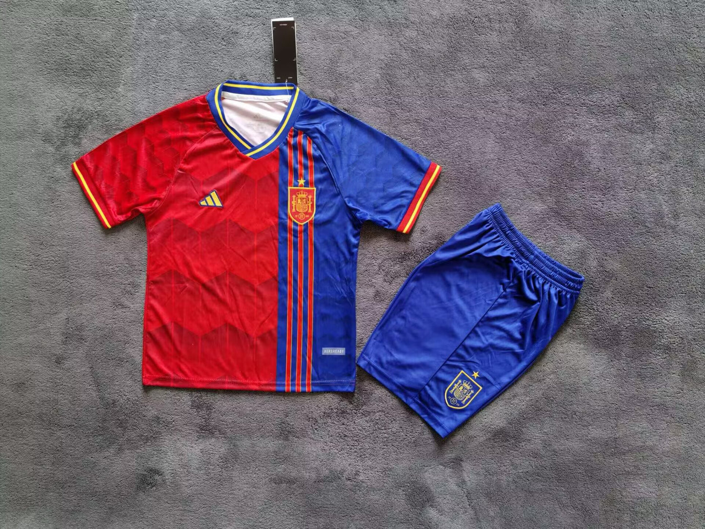 Kits enfants 25/26 Édition spéciale espagnole