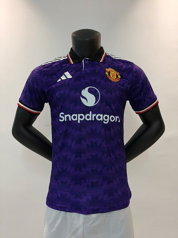 24/25Manchester United version spéciale pour hommes