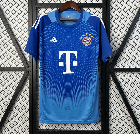 Version supporters 25/26 Gardien de but du Bayern Munich
