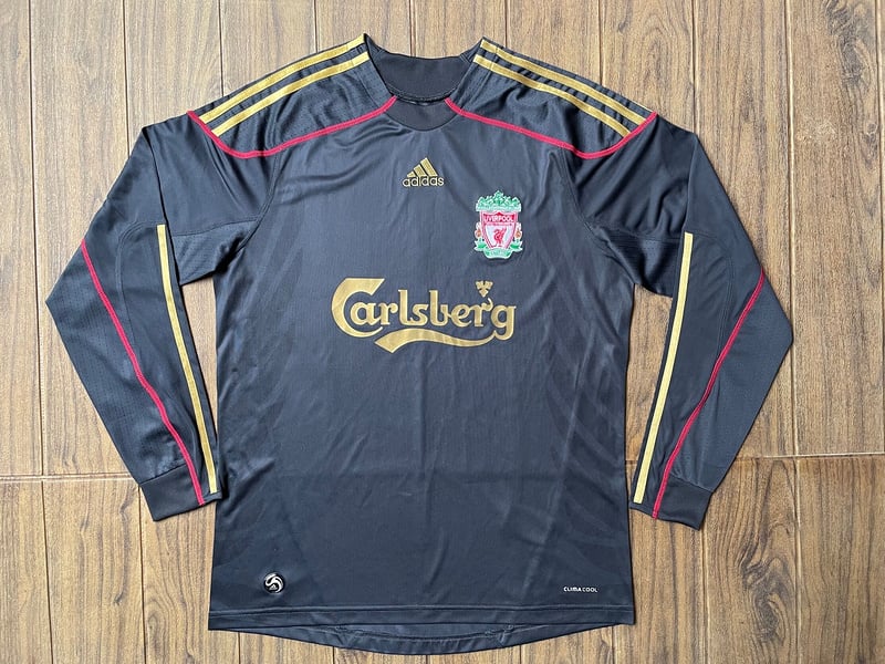 Maillot rétro à manches longues extérieur Liverpool 2009