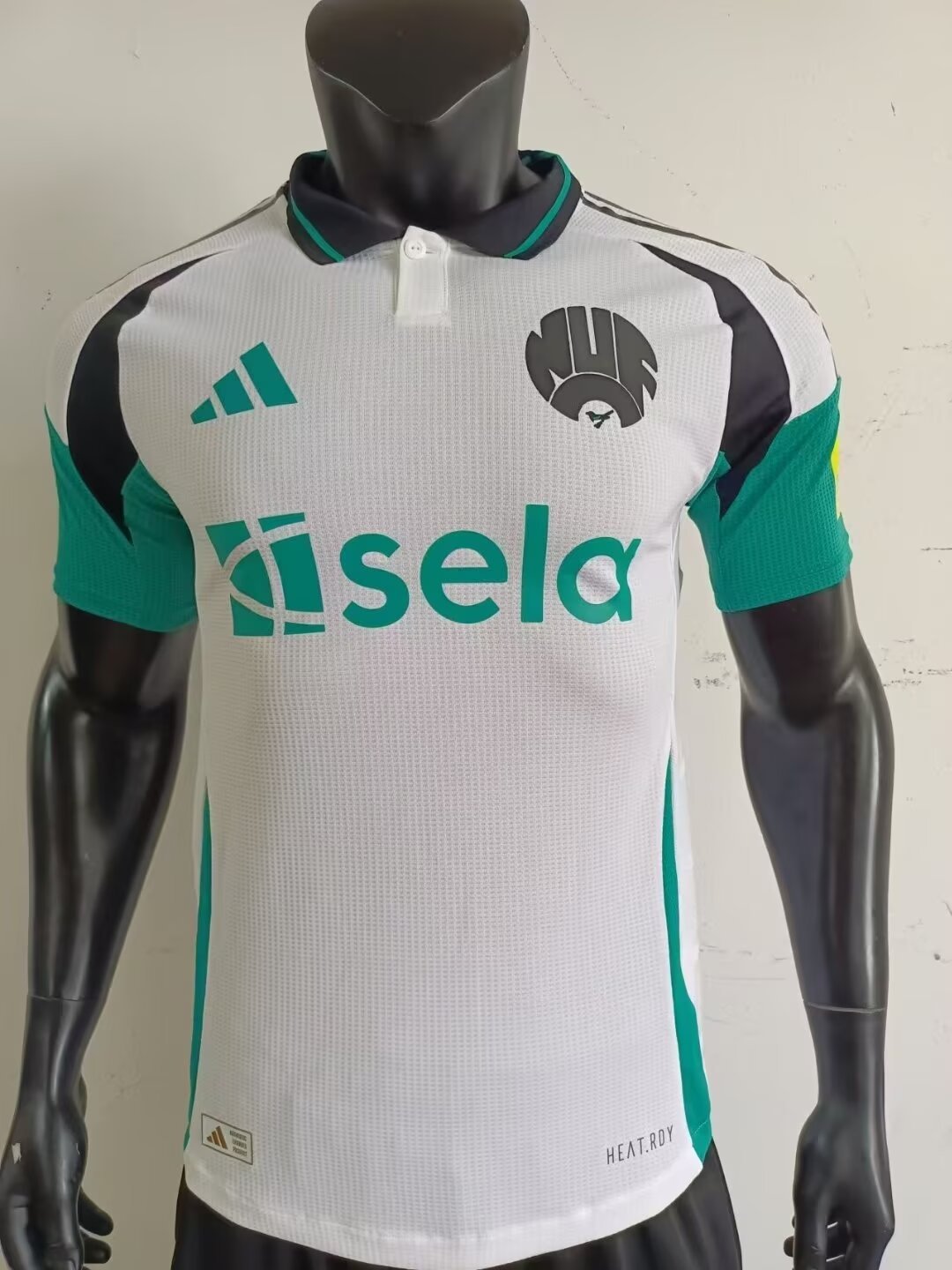 Version Joueur 24/25 Newcastle United Third Extérieur
