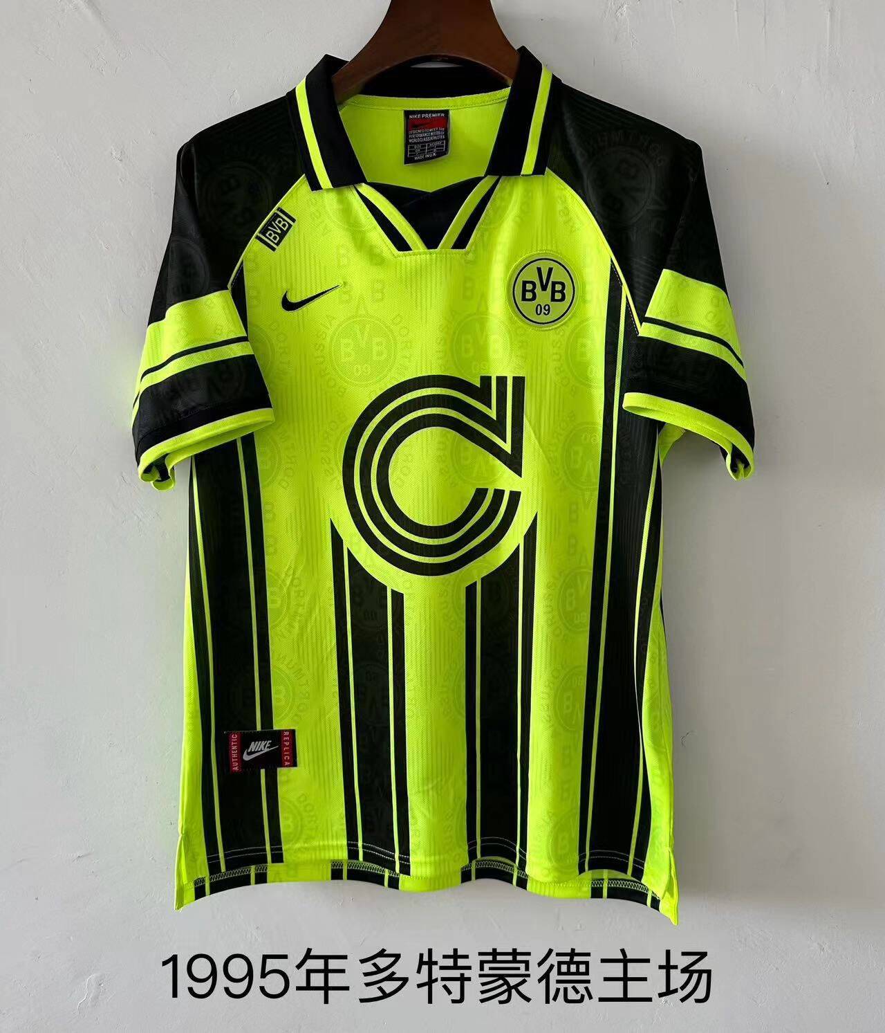 Rétro 95/96 Borussia Dortmund Domicile
