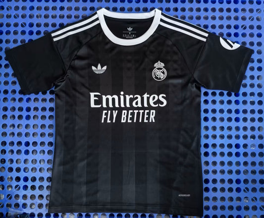 Fans Version25/26Real Madrid goalkeeper Black