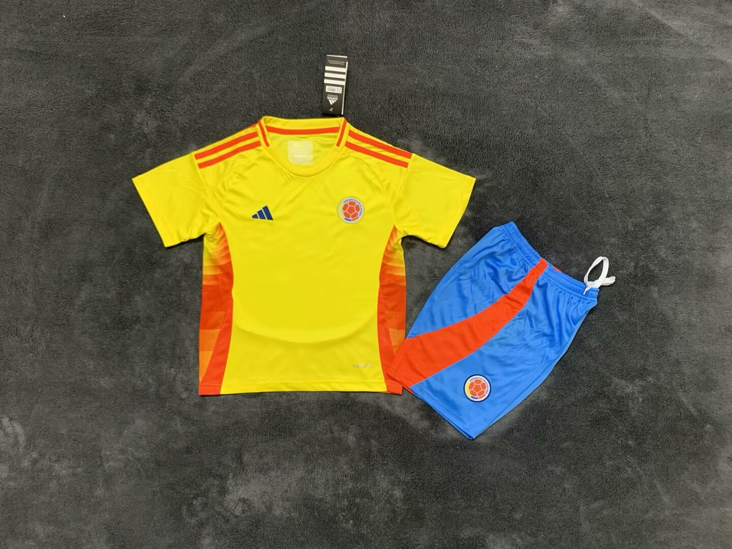 Maillots enfants 24/25 Colombie domicile