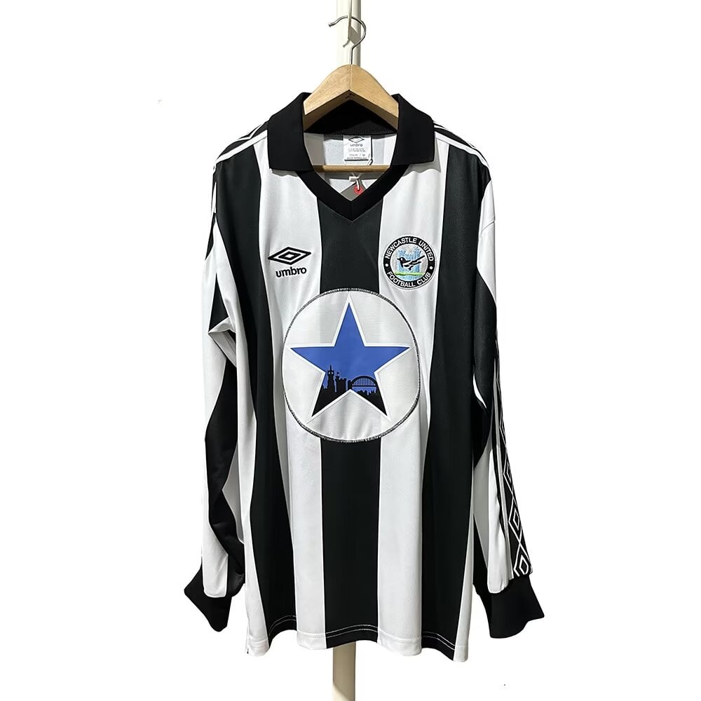 Maillot domicile rétro 80/82 Newcastle United à manches longues