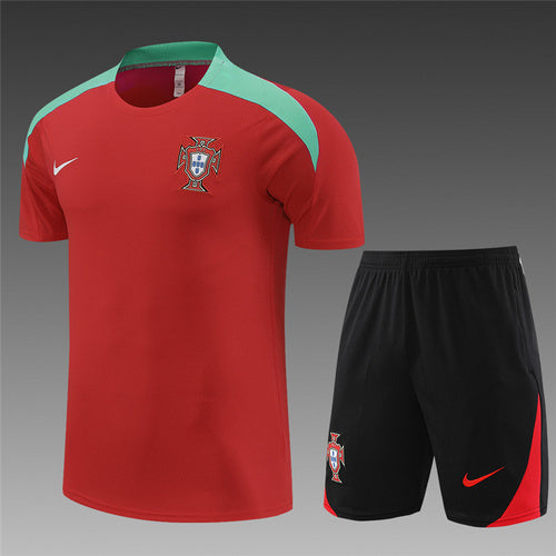 Maillots d'entraînement rouges du Portugal 24/25