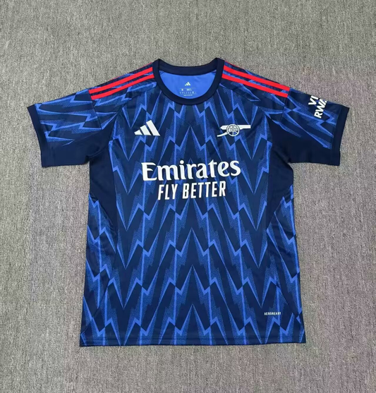 Version fans 25/26 match à l'extérieur d'Arsenal