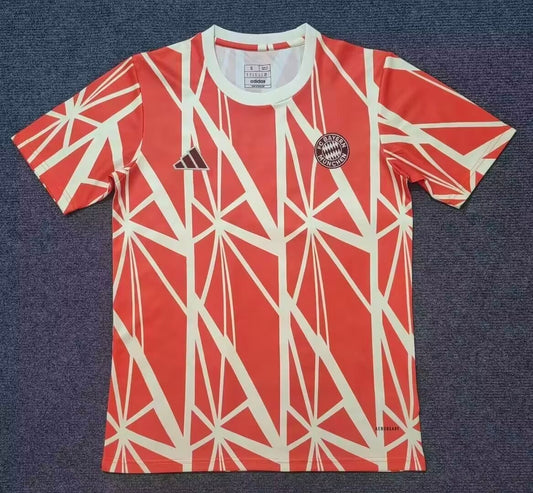 Tenue d'entraînement d'avant-match Bayern Version 24/25 pour les fans