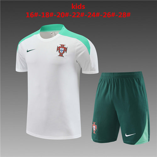 Maillots d'entraînement blancs pour enfants du Portugal 24/25