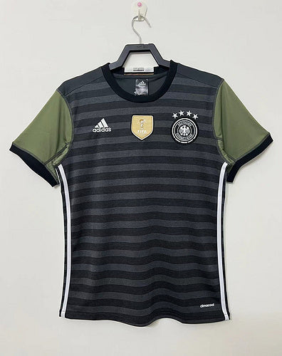 Rétro 2016 Allemagne Extérieur