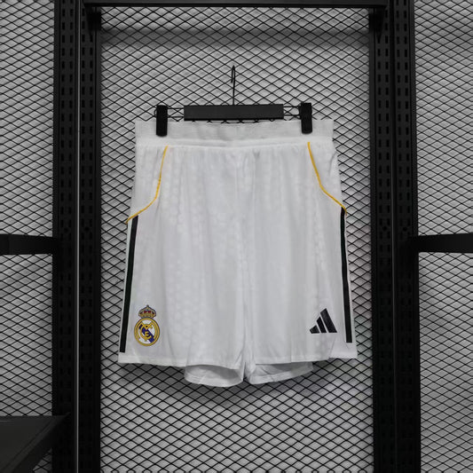 Short domicile du Real Madrid version joueur 25/26