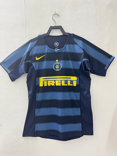 Rétro 04/05 Inter Milan Le Troisième Extérieur