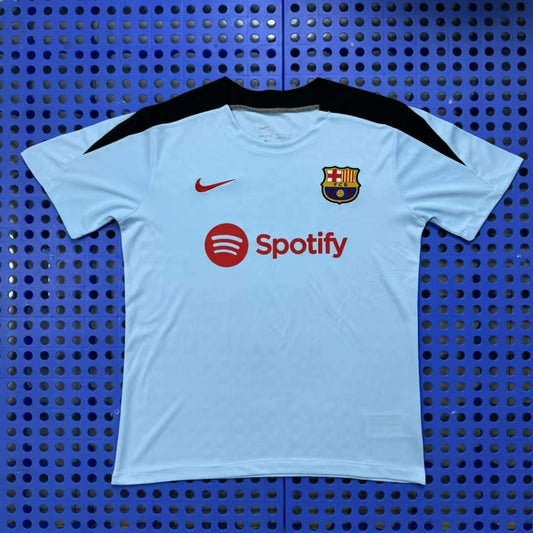 Tenue d'entraînement bleu clair du FC Barcelone version supporters 25/26