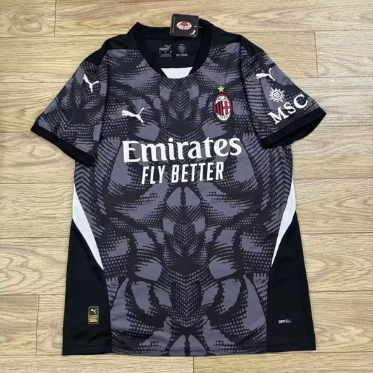 24/25 AC Milan Goalkeeper version