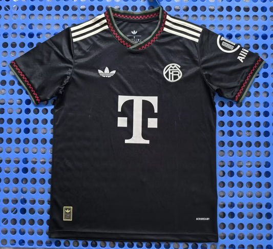 Version supporters 25/26 Bayern Munich Deuxième à l'extérieur