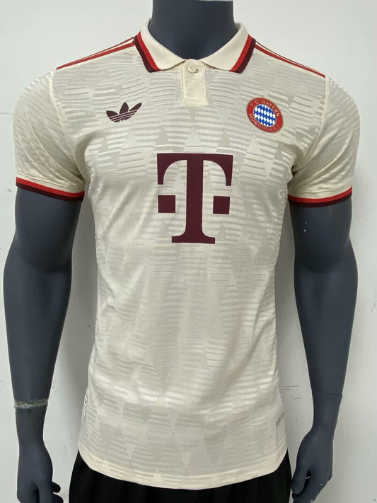 Version Joueur 24/25 Bayern Troisième Extérieur