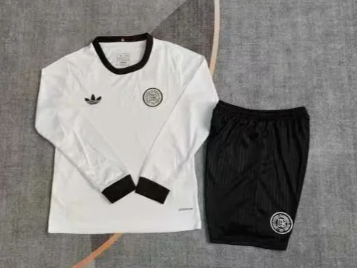 25/26Kits enfantsT-shirt manches longues 125e anniversaire allemand blanc
