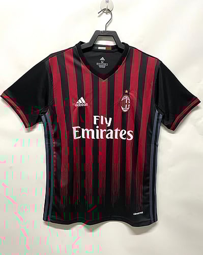 Retro 16/17 AC Milan Home