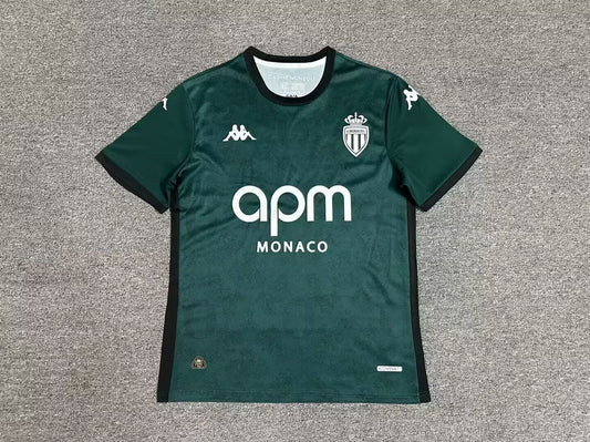 Version supporters 24/25 Monaco à l'extérieur
