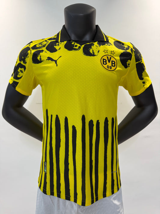 Version joueur 25/26 Terrain à domicile de la Dortmund Club Cup