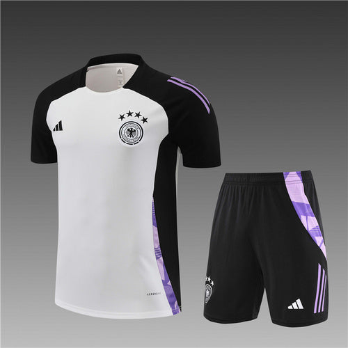 Maillots d'entraînement blancs de l'Allemagne 24/25