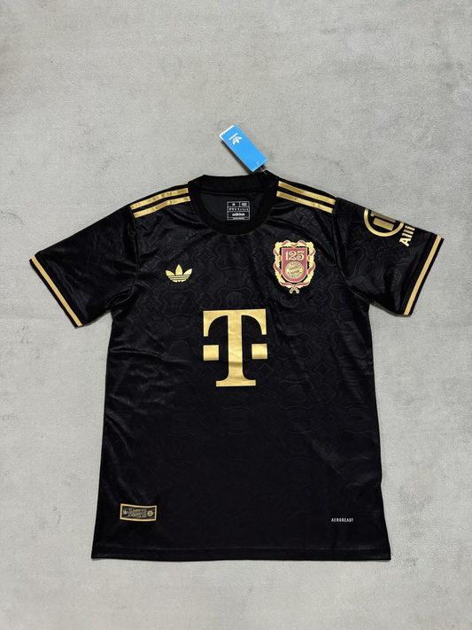 Version fans 25/26 Bayern MunChen noir 125Édition commémorative