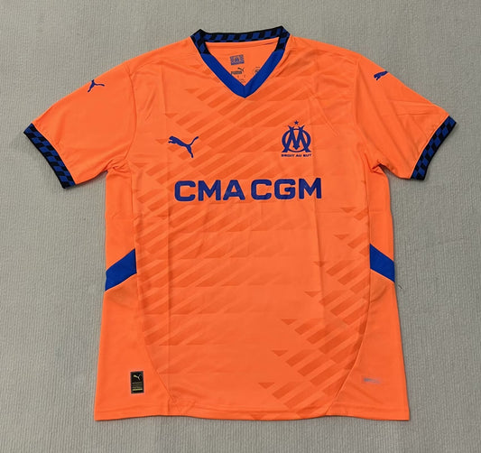 Version supporters 24/25 Marseille le troisième à l'extérieur
