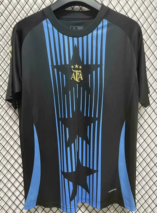 Version supporters 24/25 Entraînement pré-match des jeunes argentins