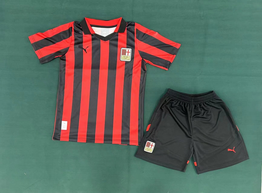 Maillots adultes AC Milan 25/26 édition anniversaire