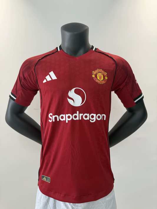 Version joueur 25/26 Manchester United domicile
