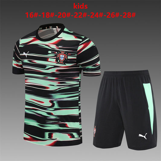 Maillots d'entraînement pour enfants Portugal verts et noirs 25/26