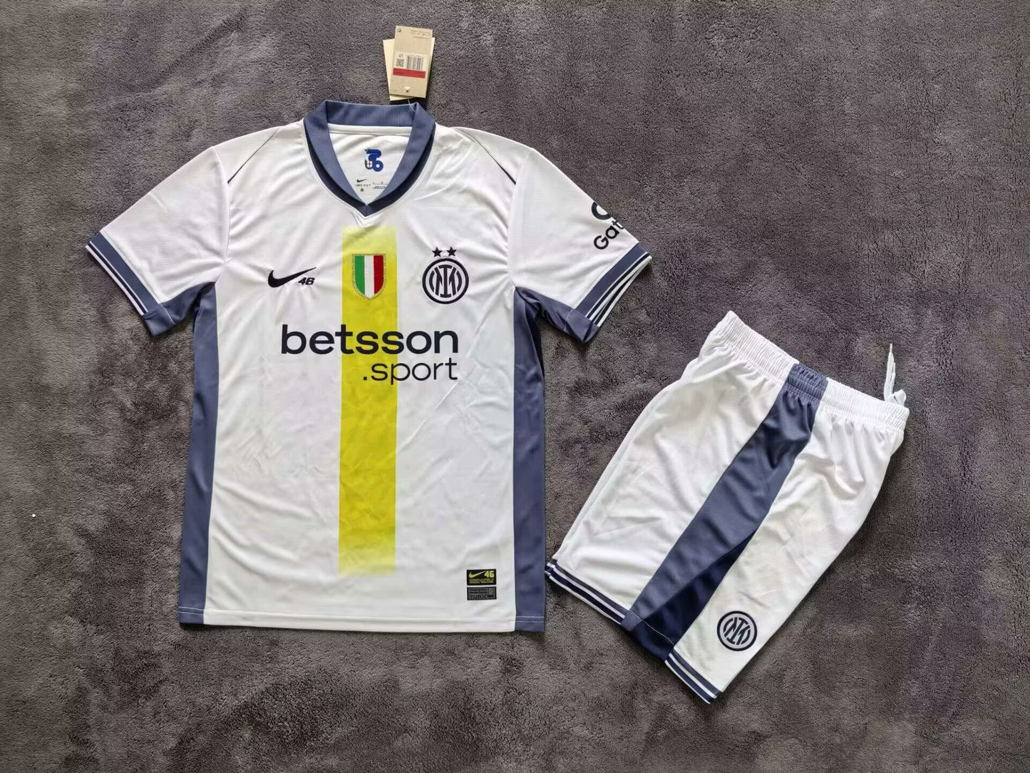 Maillots adultes 24/25 Inter Milan Édition spéciale