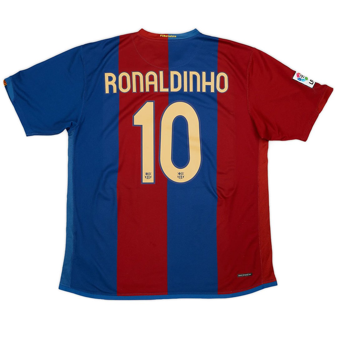 Maillot rétro domicile Ronaldinho 10 Barcelone 2006/07