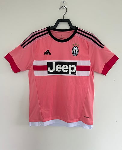 Rétro 15/16 Juventus Extérieur