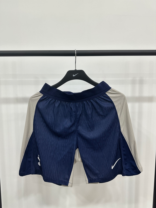 Version joueur 25/26 Short domicile de Tottenham Hotspur